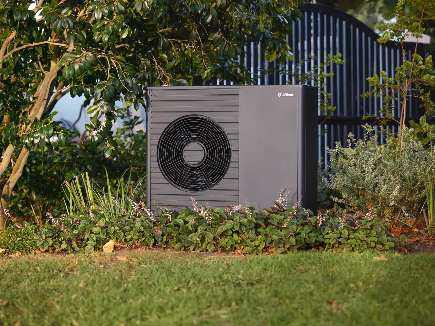 aroTHERM plus